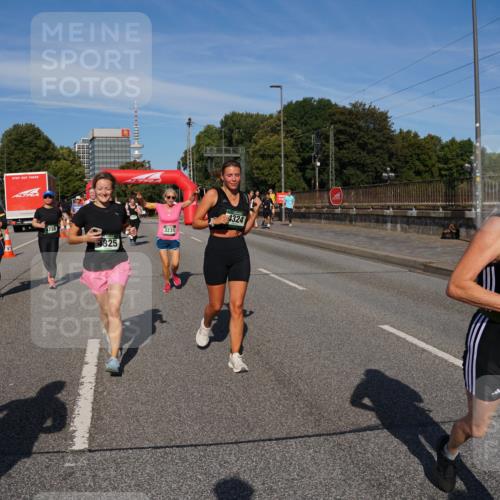 07.09.2025 - BARMER Alsterlauf Yannick Fuchs http://msf.ph/oto/8828277 07.09.2025 10:13:19 Laufen 680, 738, 325, 3231, 4324, 5541 meine-sportfotos.de
