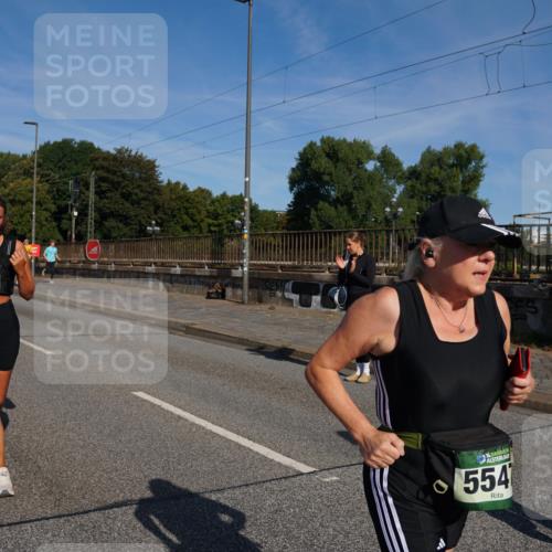 07.09.2025 - BARMER Alsterlauf Yannick Fuchs http://msf.ph/oto/8828280 07.09.2025 10:13:19 Laufen 3231, 4324, 3, 554 meine-sportfotos.de