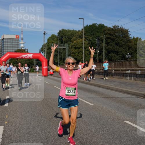 07.09.2025 - BARMER Alsterlauf Yannick Fuchs http://msf.ph/oto/8828284 07.09.2025 10:13:20 Laufen 2720, 4791, 3231 meine-sportfotos.de