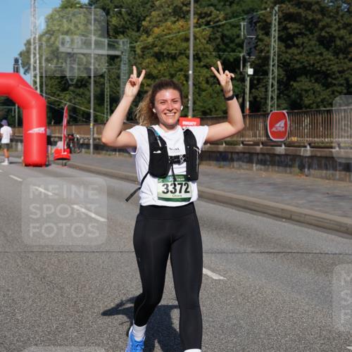 07.09.2025 - BARMER Alsterlauf Yannick Fuchs http://msf.ph/oto/8828309 07.09.2025 10:13:25 Laufen 3372 meine-sportfotos.de