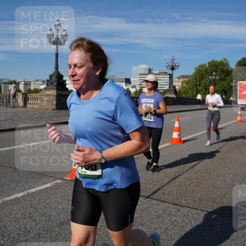 07.09.2025 - BARMER Alsterlauf Yannick Fuchs http://msf.ph/oto/8828317 07.09.2025 10:13:27 Laufen 8326 meine-sportfotos.de