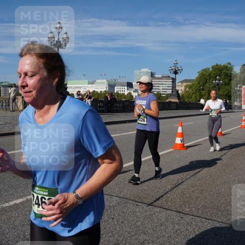 07.09.2025 - BARMER Alsterlauf Yannick Fuchs http://msf.ph/oto/8828318 07.09.2025 10:13:27 Laufen 36, 46, 000000, 326, 373 meine-sportfotos.de