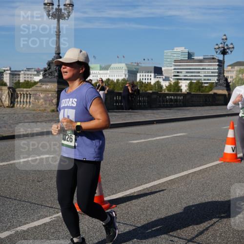 07.09.2025 - BARMER Alsterlauf Yannick Fuchs http://msf.ph/oto/8828322 07.09.2025 10:13:28 Laufen 1326, 3731 meine-sportfotos.de