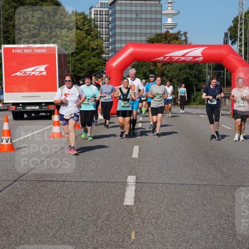 07.09.2025 - BARMER Alsterlauf Yannick Fuchs http://msf.ph/oto/8828332 07.09.2025 10:13:32 Laufen 3881, 2286, 4148 meine-sportfotos.de