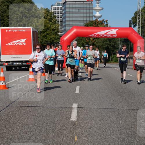07.09.2025 - BARMER Alsterlauf Yannick Fuchs http://msf.ph/oto/8828333 07.09.2025 10:13:32 Laufen 5465, 3881, 4130, 4148, 2286 meine-sportfotos.de