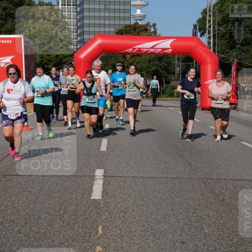 07.09.2025 - BARMER Alsterlauf Yannick Fuchs http://msf.ph/oto/8828336 07.09.2025 10:13:33 Laufen 2286, 257, 3862, 3881, 10, 5465 meine-sportfotos.de