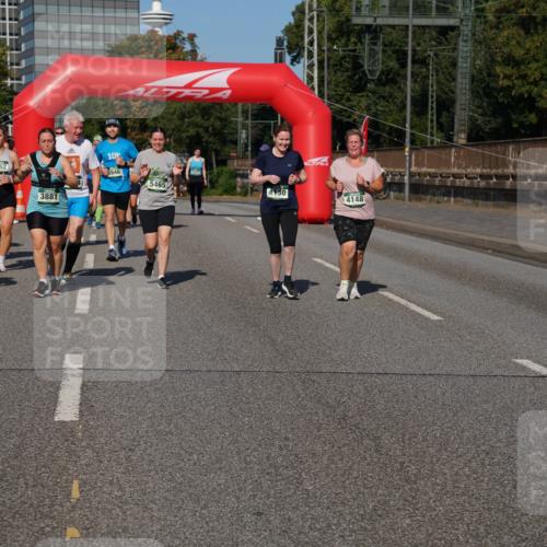 07.09.2025 - BARMER Alsterlauf Yannick Fuchs http://msf.ph/oto/8828339 07.09.2025 10:13:34 Laufen 2575, 3862, 3881, 10, 5946, 5465, 4130, 4148 meine-sportfotos.de