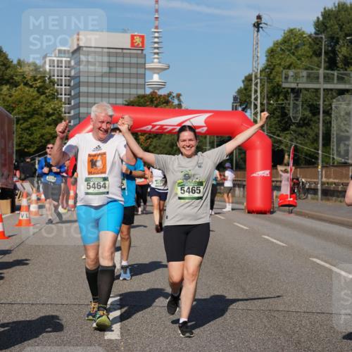 07.09.2025 - BARMER Alsterlauf Yannick Fuchs http://msf.ph/oto/8828347 07.09.2025 10:13:37 Laufen 3881, 4200, 14, 5464, 5465, 4130 meine-sportfotos.de