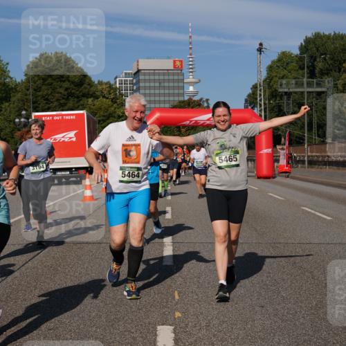 07.09.2025 - BARMER Alsterlauf Yannick Fuchs http://msf.ph/oto/8828350 07.09.2025 10:13:38 Laufen 3881, 3194, 13, 14, 5464, 4818, 5465 meine-sportfotos.de