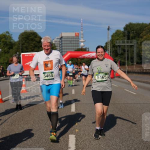 07.09.2025 - BARMER Alsterlauf Yannick Fuchs http://msf.ph/oto/8828353 07.09.2025 10:13:39 Laufen 3862, 5464, 5465 meine-sportfotos.de