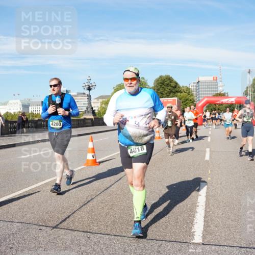 07.09.2025 - BARMER Alsterlauf Yannick Fuchs http://msf.ph/oto/8828377 07.09.2025 10:13:46 Laufen 4200, 4818 meine-sportfotos.de