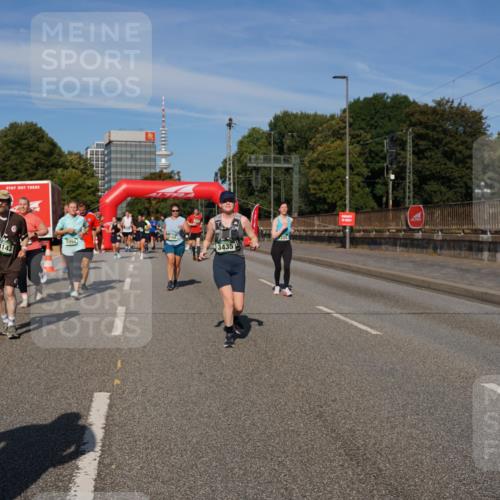 07.09.2025 - BARMER Alsterlauf Yannick Fuchs http://msf.ph/oto/8828378 07.09.2025 10:13:46 Laufen 143, 3435 meine-sportfotos.de