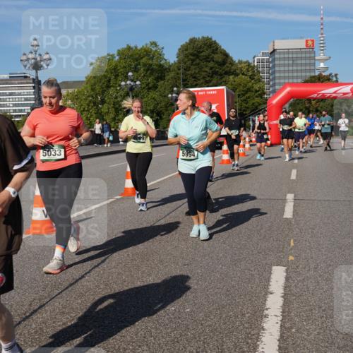 07.09.2025 - BARMER Alsterlauf Yannick Fuchs http://msf.ph/oto/8828382 07.09.2025 10:13:49 Laufen 143, 5033, 4009, 5994, 5168 meine-sportfotos.de
