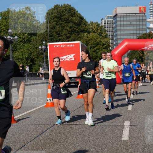 07.09.2025 - BARMER Alsterlauf Yannick Fuchs http://msf.ph/oto/8828398 07.09.2025 10:13:54 Laufen 3199, 4404, 8119, 2821, 320, 3723 meine-sportfotos.de