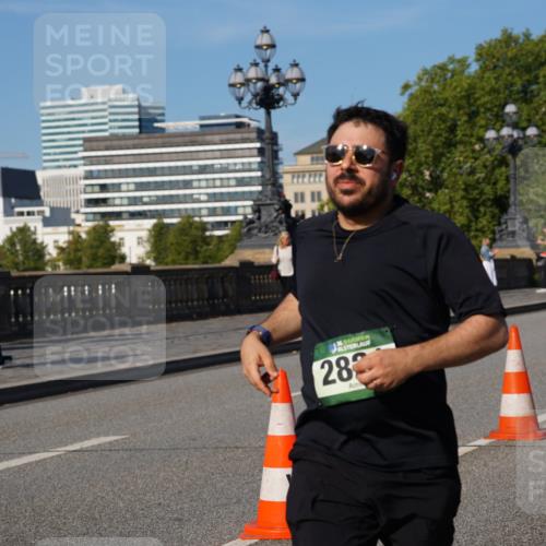 07.09.2025 - BARMER Alsterlauf Yannick Fuchs http://msf.ph/oto/8828401 07.09.2025 10:13:54 Laufen 282, 28 meine-sportfotos.de
