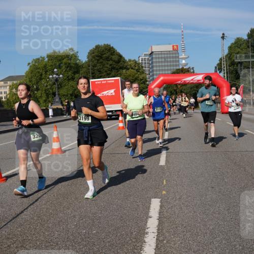 07.09.2025 - BARMER Alsterlauf Yannick Fuchs http://msf.ph/oto/8828403 07.09.2025 10:13:56 Laufen 320, 3199, 8119, 404, 3723, 3793 meine-sportfotos.de