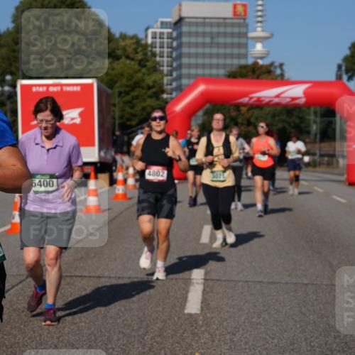 07.09.2025 - BARMER Alsterlauf Yannick Fuchs http://msf.ph/oto/8828414 07.09.2025 10:14:02 Laufen 271, 4802, 302, 6400 meine-sportfotos.de
