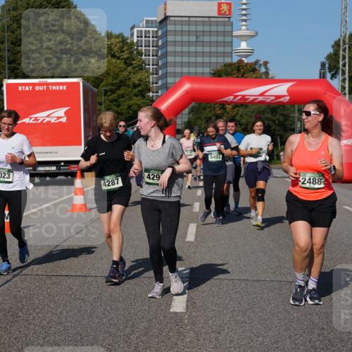 07.09.2025 - BARMER Alsterlauf Yannick Fuchs http://msf.ph/oto/8828423 07.09.2025 10:14:07 Laufen 4023, 4287, 429, 3135, 5403, 2488 meine-sportfotos.de