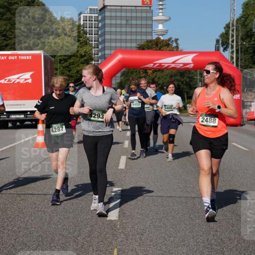 07.09.2025 - BARMER Alsterlauf Yannick Fuchs http://msf.ph/oto/8828424 07.09.2025 10:14:07 Laufen 4023, 293, 4287, 5403, 14, 5405, 2488 meine-sportfotos.de