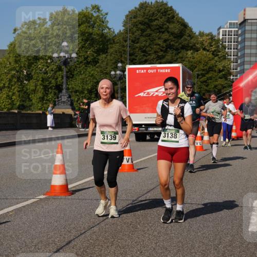 07.09.2025 - BARMER Alsterlauf Yannick Fuchs http://msf.ph/oto/8828447 07.09.2025 10:14:15 Laufen 3139, 1, 3138, 554, 4477 meine-sportfotos.de