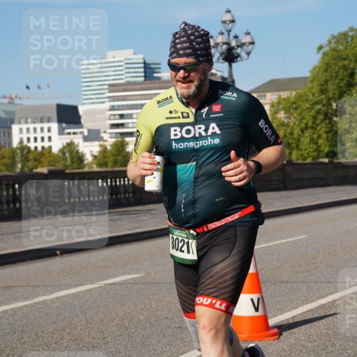 07.09.2025 - BARMER Alsterlauf Yannick Fuchs http://msf.ph/oto/8828466 07.09.2025 10:14:20 Laufen 8021 meine-sportfotos.de