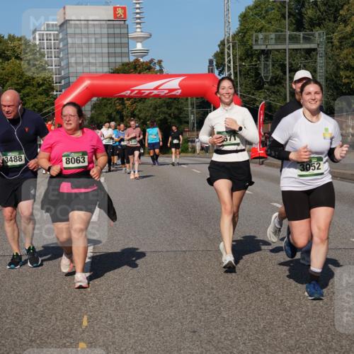 07.09.2025 - BARMER Alsterlauf Yannick Fuchs http://msf.ph/oto/8828480 07.09.2025 10:14:24 Laufen 3488, 8063, 4124, 2219, 8186, 3052 meine-sportfotos.de