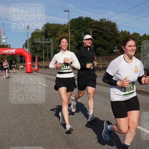 07.09.2025 - BARMER Alsterlauf Yannick Fuchs http://msf.ph/oto/8828489 07.09.2025 10:14:25 Laufen 257, 3052 meine-sportfotos.de