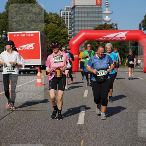 07.09.2025 - BARMER Alsterlauf Yannick Fuchs http://msf.ph/oto/8828506 07.09.2025 10:14:33 Laufen 4724, 2, 2587, 2219 meine-sportfotos.de