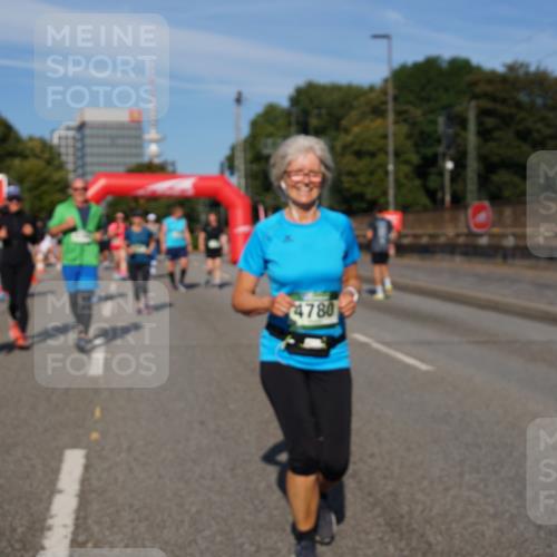 07.09.2025 - BARMER Alsterlauf Yannick Fuchs http://msf.ph/oto/8828515 07.09.2025 10:14:37 Laufen 4780 meine-sportfotos.de
