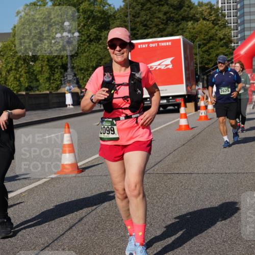07.09.2025 - BARMER Alsterlauf Yannick Fuchs http://msf.ph/oto/8828540 07.09.2025 10:14:44 Laufen 2725, 2099, 2625 meine-sportfotos.de