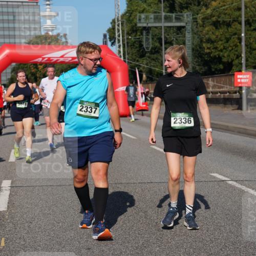 07.09.2025 - BARMER Alsterlauf Yannick Fuchs http://msf.ph/oto/8828545 07.09.2025 10:14:47 Laufen 3092, 3849, 2063, 2337, 2336 meine-sportfotos.de