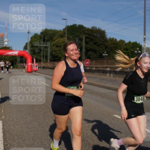 07.09.2025 - BARMER Alsterlauf Yannick Fuchs http://msf.ph/oto/8828558 07.09.2025 10:14:51 Laufen 3848 meine-sportfotos.de