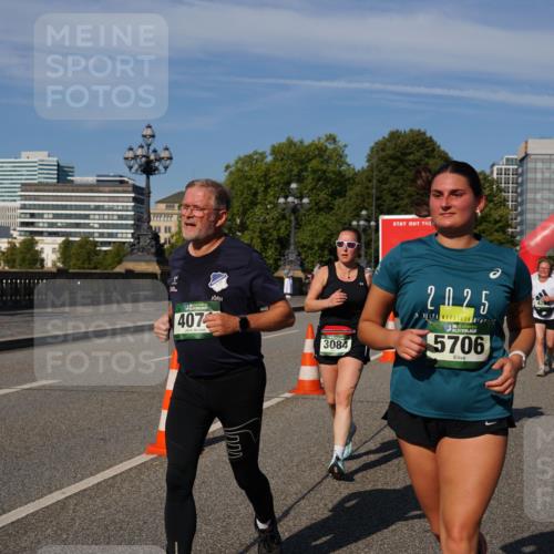 07.09.2025 - BARMER Alsterlauf Yannick Fuchs http://msf.ph/oto/8828564 07.09.2025 10:14:52 Laufen 44, 407, 3084, 2025, 5706 meine-sportfotos.de