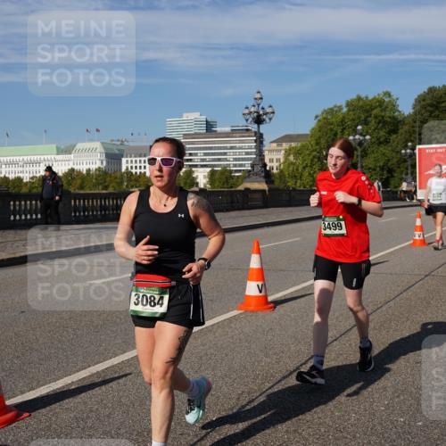 07.09.2025 - BARMER Alsterlauf Yannick Fuchs http://msf.ph/oto/8828572 07.09.2025 10:14:54 Laufen 3084, 3499, 5594, 4284 meine-sportfotos.de