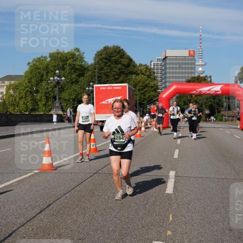 07.09.2025 - BARMER Alsterlauf Yannick Fuchs http://msf.ph/oto/8828580 07.09.2025 10:14:55 Laufen 5594, 4284 meine-sportfotos.de