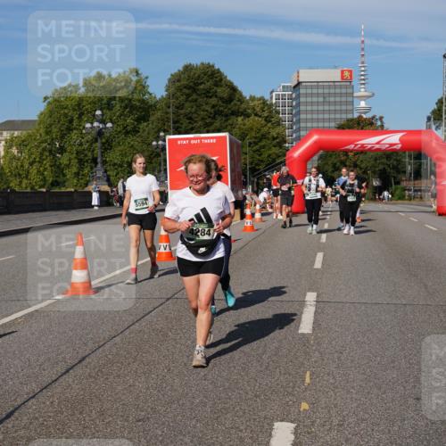 07.09.2025 - BARMER Alsterlauf Yannick Fuchs http://msf.ph/oto/8828582 07.09.2025 10:14:55 Laufen 5594, 1284 meine-sportfotos.de