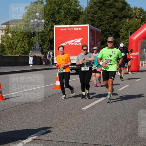 07.09.2025 - BARMER Alsterlauf Yannick Fuchs http://msf.ph/oto/8828607 07.09.2025 10:15:05 Laufen 12, 5622, 3882, 4390, 4060 meine-sportfotos.de