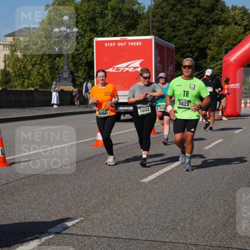 07.09.2025 - BARMER Alsterlauf Yannick Fuchs http://msf.ph/oto/8828608 07.09.2025 10:15:05 Laufen 5622, 4060, 3882, 4390 meine-sportfotos.de