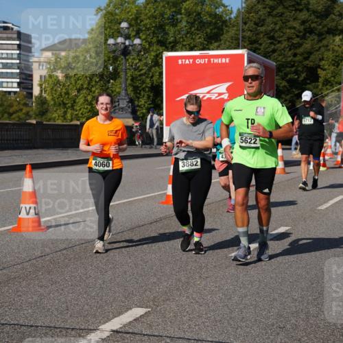 07.09.2025 - BARMER Alsterlauf Yannick Fuchs http://msf.ph/oto/8828610 07.09.2025 10:15:06 Laufen 4060, 3882, 43, 5622, 5712 meine-sportfotos.de