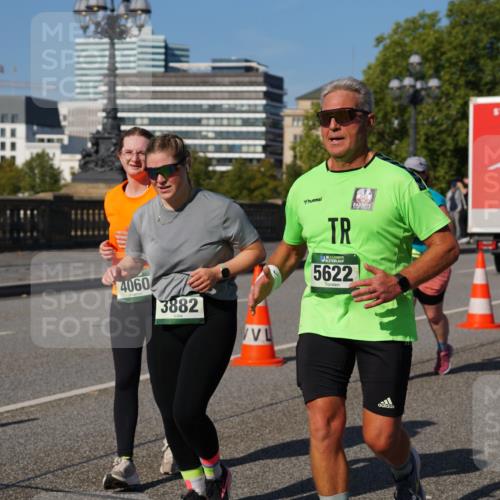 07.09.2025 - BARMER Alsterlauf Yannick Fuchs http://msf.ph/oto/8828616 07.09.2025 10:15:07 Laufen 4060, 3882, 36, 5622 meine-sportfotos.de