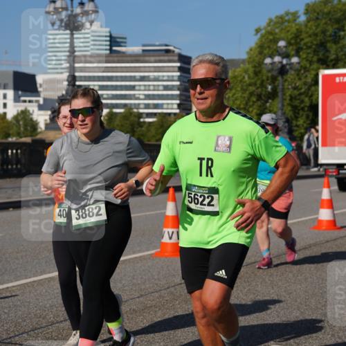 07.09.2025 - BARMER Alsterlauf Yannick Fuchs http://msf.ph/oto/8828617 07.09.2025 10:15:08 Laufen 40, 3882, 5622 meine-sportfotos.de