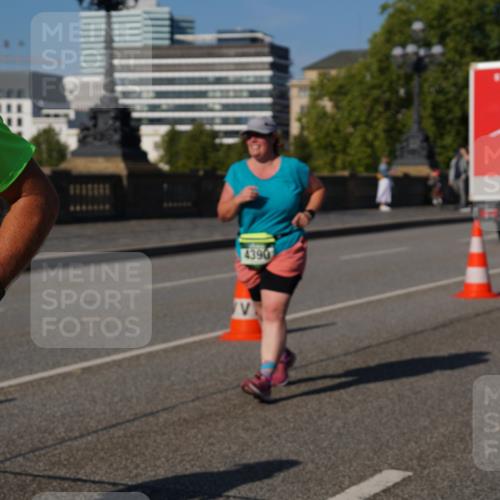 07.09.2025 - BARMER Alsterlauf Yannick Fuchs http://msf.ph/oto/8828620 07.09.2025 10:15:09 Laufen 862000, 4390 meine-sportfotos.de