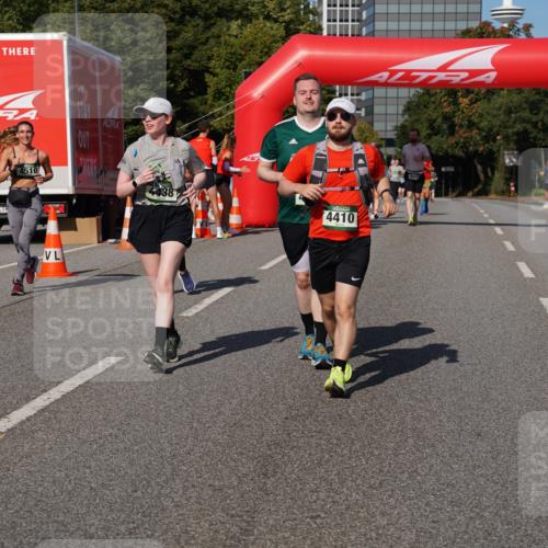 07.09.2025 - BARMER Alsterlauf Yannick Fuchs http://msf.ph/oto/8828627 07.09.2025 10:15:13 Laufen 4510, 4410 meine-sportfotos.de