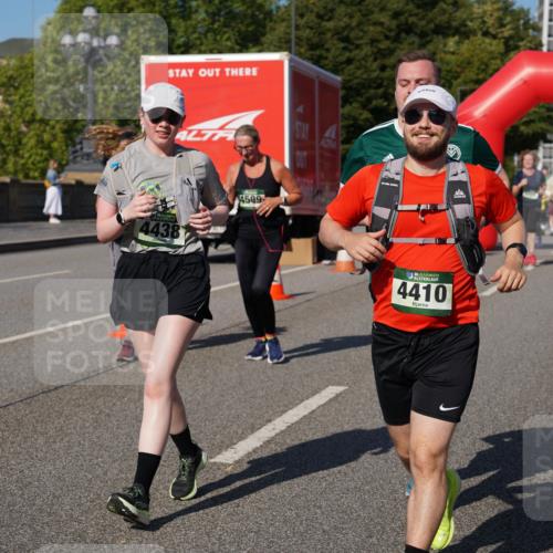 07.09.2025 - BARMER Alsterlauf Yannick Fuchs http://msf.ph/oto/8828628 07.09.2025 10:15:14 Laufen 4438, 4509, 1636, 4410 meine-sportfotos.de