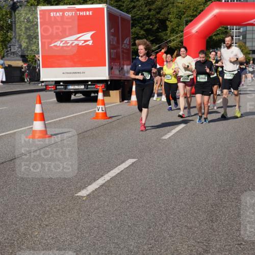07.09.2025 - BARMER Alsterlauf Yannick Fuchs http://msf.ph/oto/8828644 07.09.2025 10:15:19 Laufen 138, 3643, 03, 3581, 3566, 3866 meine-sportfotos.de