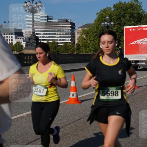 07.09.2025 - BARMER Alsterlauf Yannick Fuchs http://msf.ph/oto/8828665 07.09.2025 10:15:26 Laufen 3581, 5698, 6319, 4975 meine-sportfotos.de
