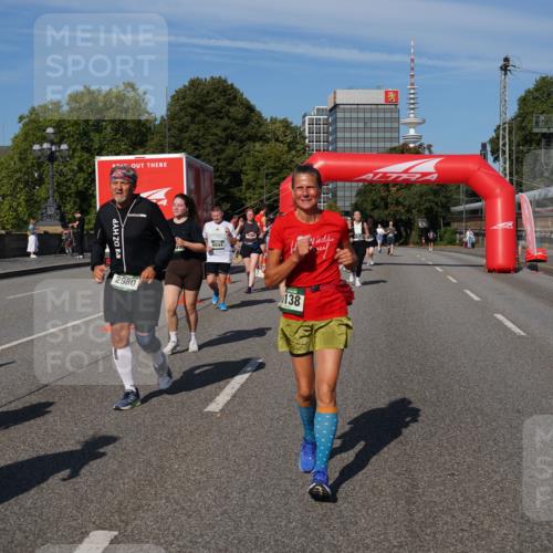 07.09.2025 - BARMER Alsterlauf Yannick Fuchs http://msf.ph/oto/8828682 07.09.2025 10:15:29 Laufen 2980, 6044, 5540, 138 meine-sportfotos.de