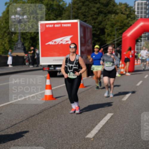 07.09.2025 - BARMER Alsterlauf Yannick Fuchs http://msf.ph/oto/8828700 07.09.2025 10:15:37 Laufen  meine-sportfotos.de