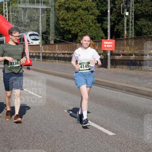 07.09.2025 - BARMER Alsterlauf Yannick Fuchs http://msf.ph/oto/8828729 07.09.2025 10:15:49 Laufen 3787, 10, 3786, 10, 4145 meine-sportfotos.de