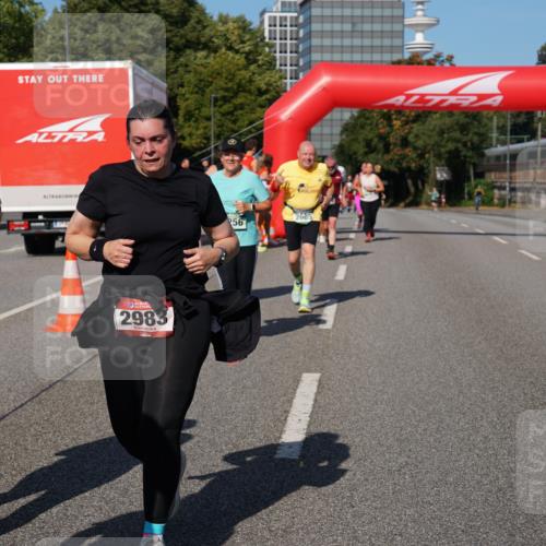 07.09.2025 - BARMER Alsterlauf Yannick Fuchs http://msf.ph/oto/8828737 07.09.2025 10:15:52 Laufen 2983, 56, 2685 meine-sportfotos.de